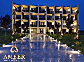 Amber Hotel Albania、スピレの駐車場付きホテル