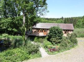 Chalet Forsthof Everstorf, cabin in Grevesmühlen