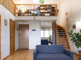 Penthouse Apartment with Great Panoramic City View