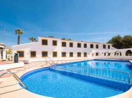 Apartamento nuevo en complejo exclusivo- A12