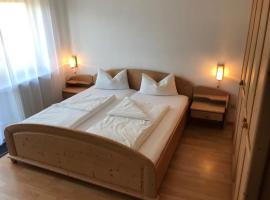 Ferienwohnung Rotensol, hotel s parkováním v destinaci Bad Herrenalb