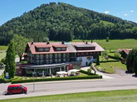 Hotel Evviva, bed & breakfast a Oberstaufen