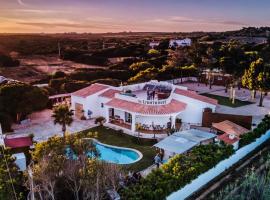 The Lighthouse Hostel, hotel near Beliche Beach Surf Spot, Sagres