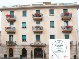 Hotel Giulio Cesare, hôtel à Rapallo