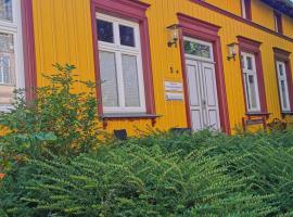 Sommerhaus Seidel - mit kostenlosem Parkplatz -, feriebolig i Stralsund