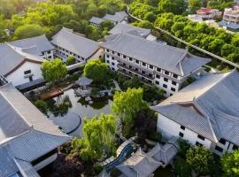 HUALUXE Xi'an Tanghua by IHG