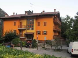 Residenza Arcobaleno, hotel in Tenno