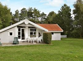 8 person holiday home in R dby, feriehus i Kramnitse