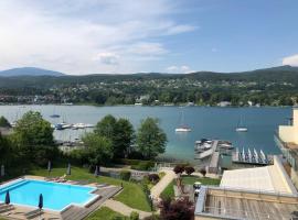 Luxus Seeappartements, hotel with pools in Velden am Wörthersee