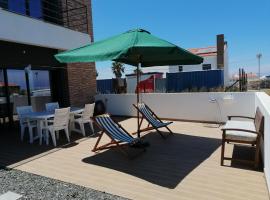 Casa da Praia em Porto Côvo, holiday home in Porto Covo