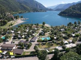 Mobilhome Camping Azzurro, campsite in Ledro