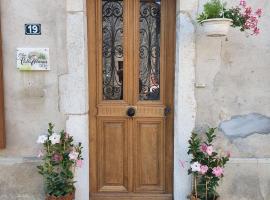 Aux Portes Du Marais, villa in Ceyzérieu