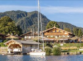 Seehotel Malerwinkel, hotel v destinaci Rottach-Egern