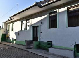 Green House Codlea, jud Brasov, self catering accommodation in Codlea