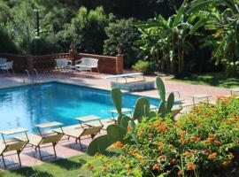 Villa delle Palme, hotel v destinaci Acitrezza