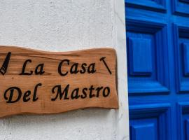 La Casa del Mastro, hotelli, jossa on pysäköintimahdollisuus kohteessa Ardore Marina