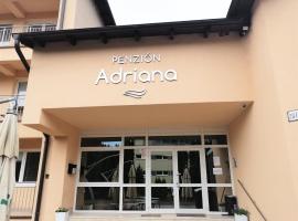 Penzion Adriana, недорогой отель в городе Нове-Место-над-Вагом