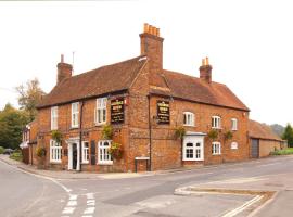 킹스클레어에 위치한 호텔 The George & Horn near Newbury