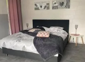 Repos De La Fontaine