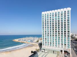 Crowne Plaza Tel Aviv Beach, an IHG Hotel: Tel Aviv şehrinde bir otel