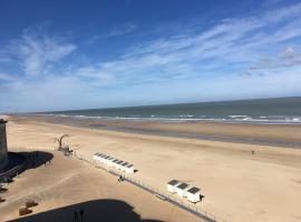 Geniet van de zee met dit top-appartement Fuji Ostend，位于奥斯坦德的酒店