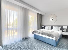 Szymański Holiday Rooms, hotel em Niechorze