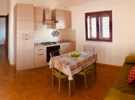 Siniscola Casa vacanze Olmo, hotelli kohteessa Siniscola