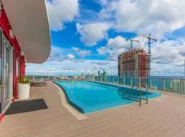 Private Ocean Luxury Condos at Beachwalk Resort