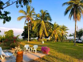 Finca Hotel Doradal, farm stay in Doradal