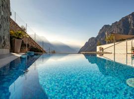 Agritur Acetaia Gourmet&Relax, hotel in zona Lago di Ledro, Tenno