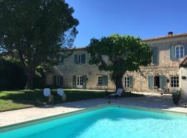 Mas Armelin, B&B in Tarascon