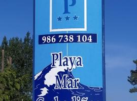 Pension Playa Mar Cachadiñas, Hotel in Balea