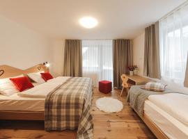 Apartments and Rooms Kaja, hotel in Kranjska Gora