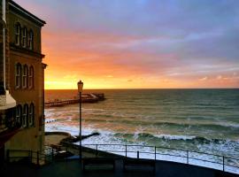 The Red Lion Hotel, ξενοδοχείο σε Cromer