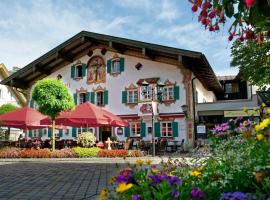 Hotel Alte Post: Oberammergau şehrinde bir otel