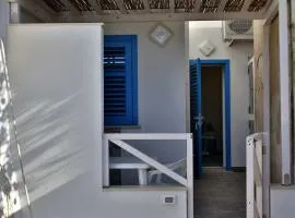 Il Cortiletto su levanzo