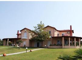 Wonderful Villa with great view in Posidi-Kalandra, huvila Kalandrassa