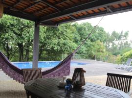 Porto-Braga Country side - private swimming pool, hotel with parking in Alvarelhos
