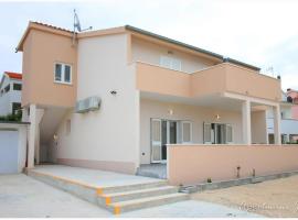 Apartmani Jere&Sara, hotel din Primošten