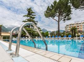 Hotel Gardesana, hotell i Riva del Garda