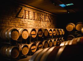 Weingut und Gästehaus Zilliken, hotell i Nittel