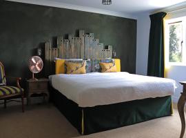 Shillingford Bridge Hotel, hotel em Wallingford