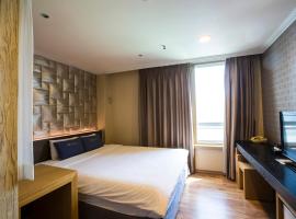 Central Hotel, hotel in Changwon