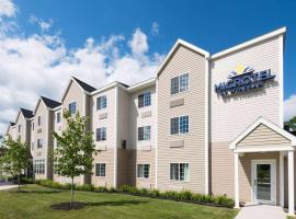 Microtel Inn & Suites Windham, hotel din apropiere de Aeroportul Municipal Auburn/Lewiston - LEW, North Windham
