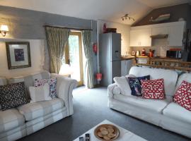 Brambles Cottage, hotel with parking in Boyton