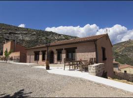 Apartamentos Barrena, hotel em Albarracín