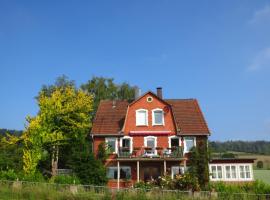 Gästezimmer im Freudenthal, viešbutis su vietomis automobiliams mieste Ekstertalis