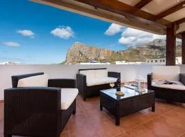 I Tre Golfi - Appartamenti con Terrazzo fino a 800 mt dal mare