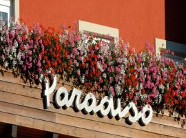 아지아고에 위치한 호텔 Hotel Paradiso