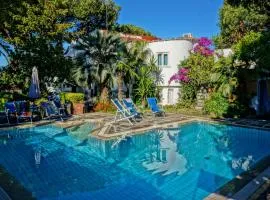 Villa Cinque Pini、イスキアのB&B